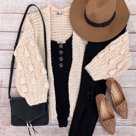 Cheetah Print Flats / Mules *so cute!* - Picture 5 of 8